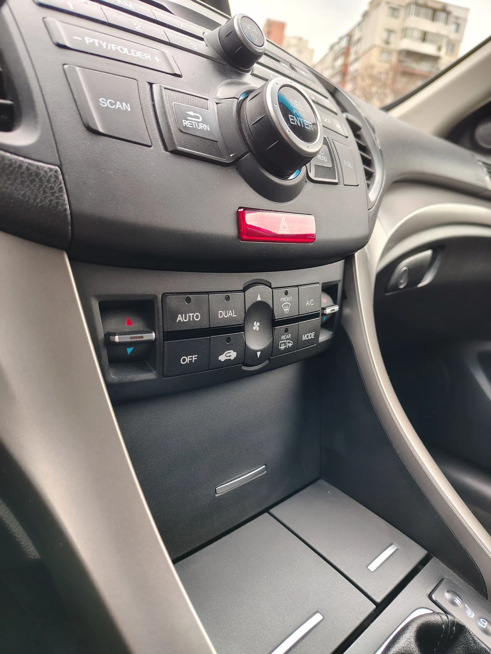 Honda Accord 2.2 - изображение 7