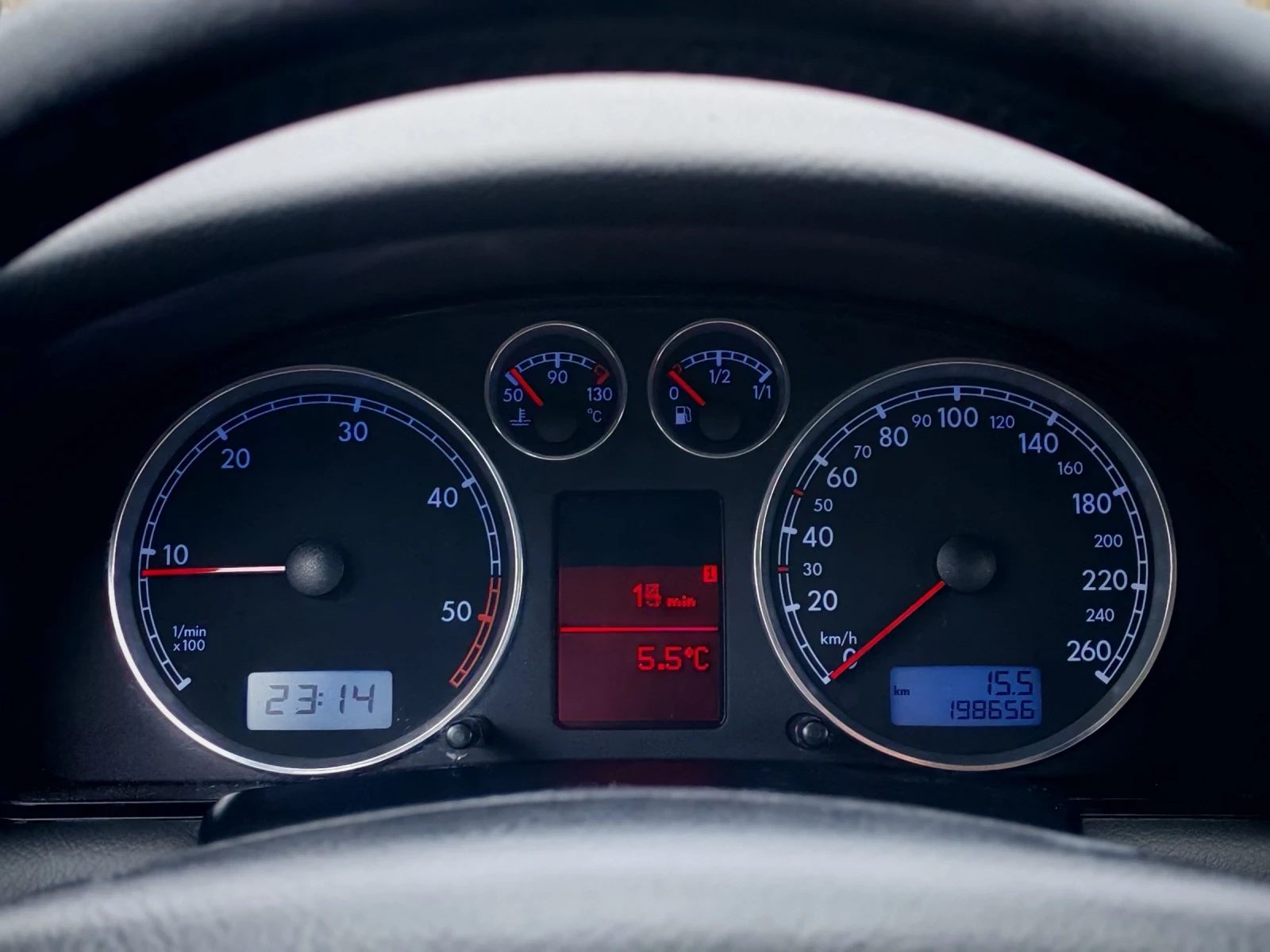 VW Passat 1.9TDI(101)* FACELIFT* ��� ����*  | Mobile.bg � ����������� 16