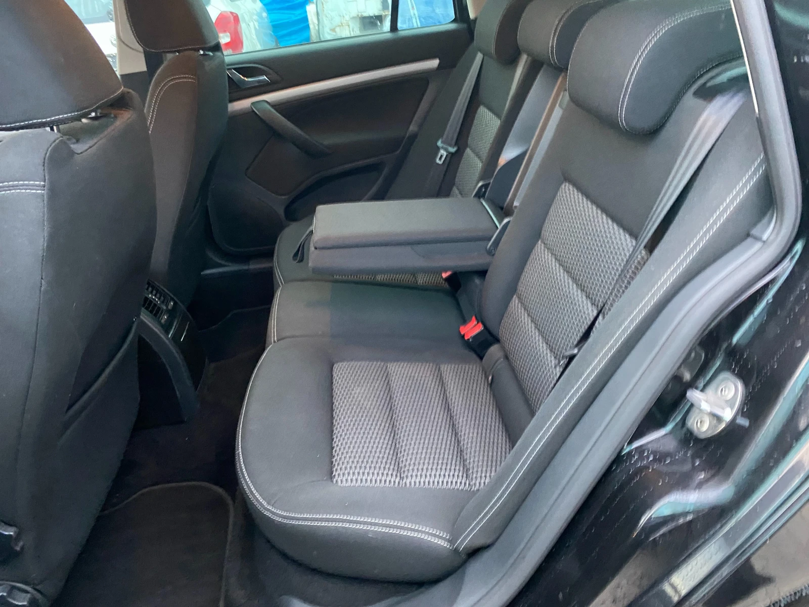 Skoda Octavia 1.4i 122к.с - изображение 9