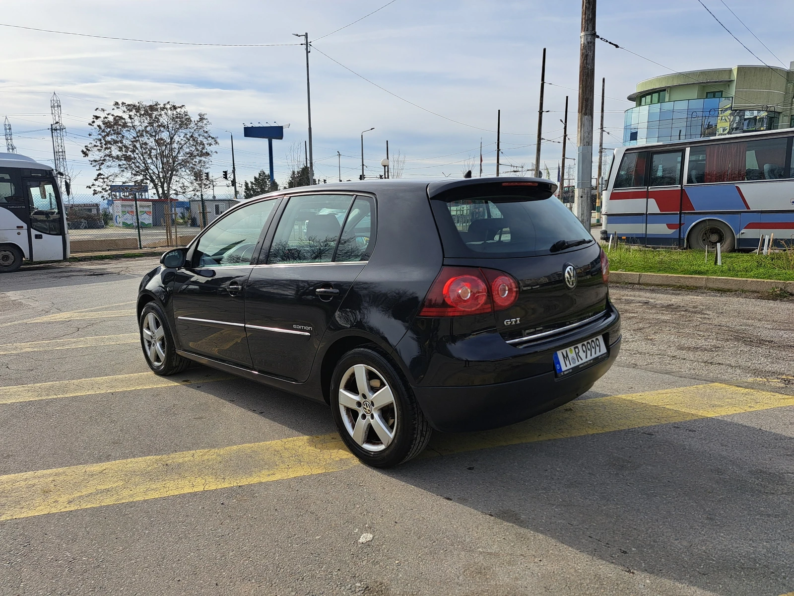 VW Golf 1, 9 TDI Edition - изображение 5