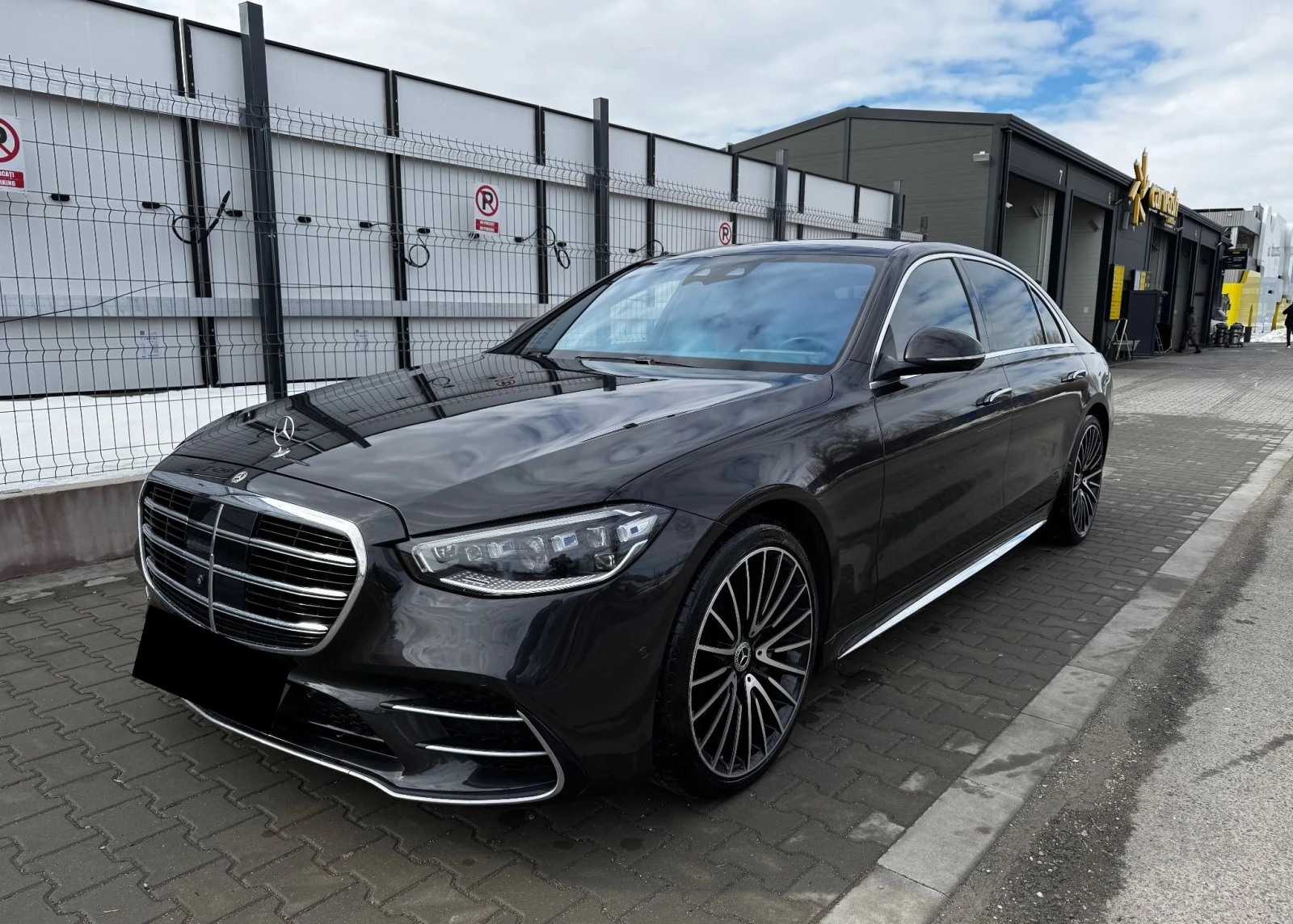 Mercedes-Benz S 580 Long 4Matic AMG-Line - изображение 3