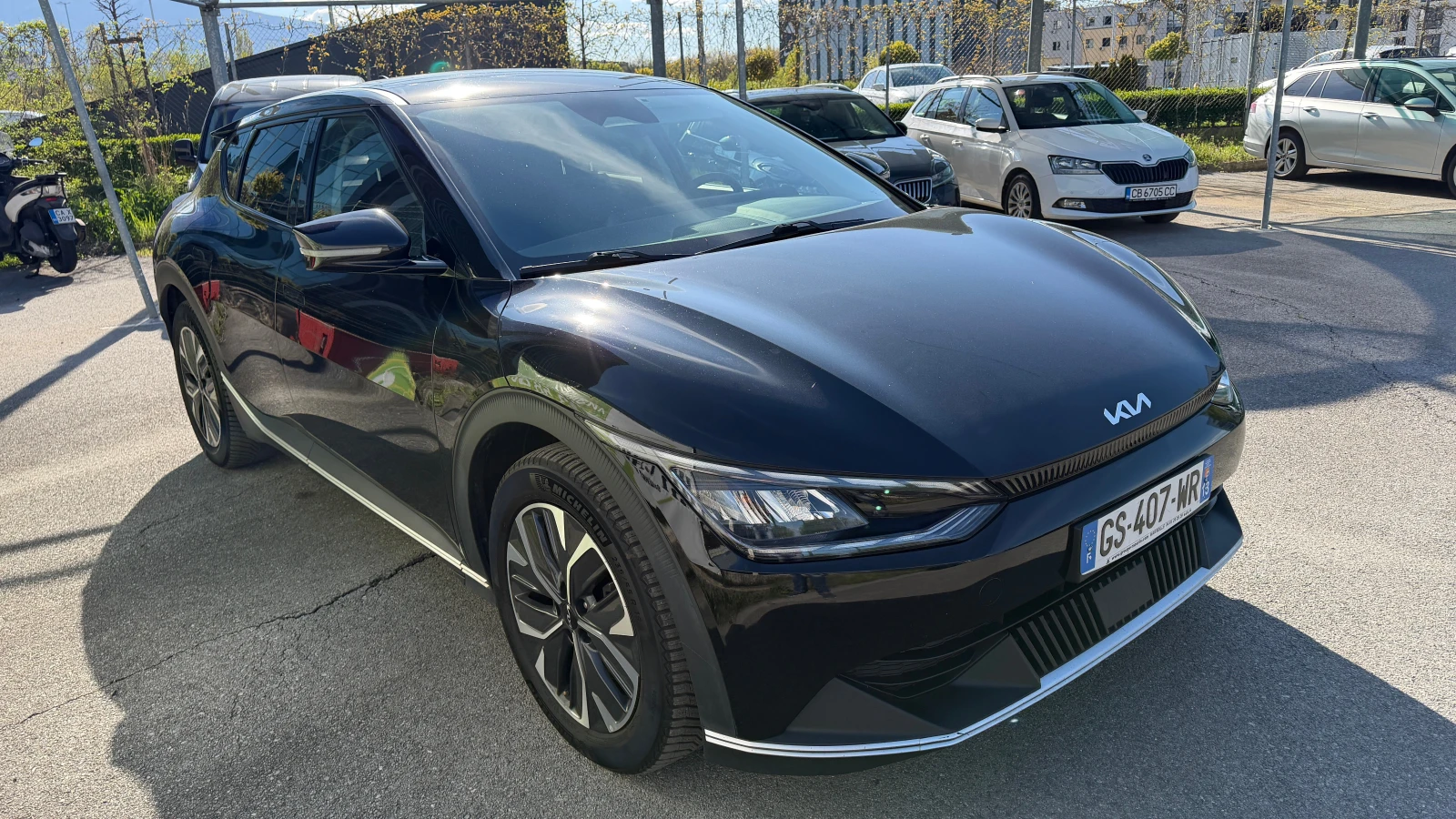 Kia EV6 AIR Long Range 77.4kWh, снимка 2 - Автомобили и джипове - 54305791