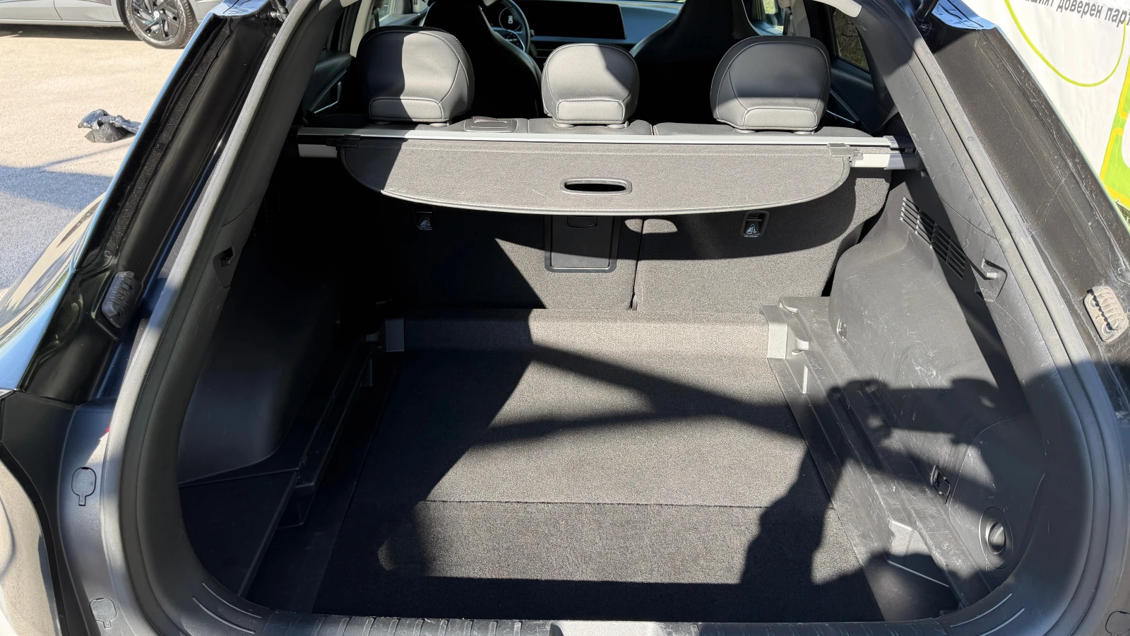 Kia EV6 AIR Long Range 77.4kWh, снимка 9 - Автомобили и джипове - 54305791