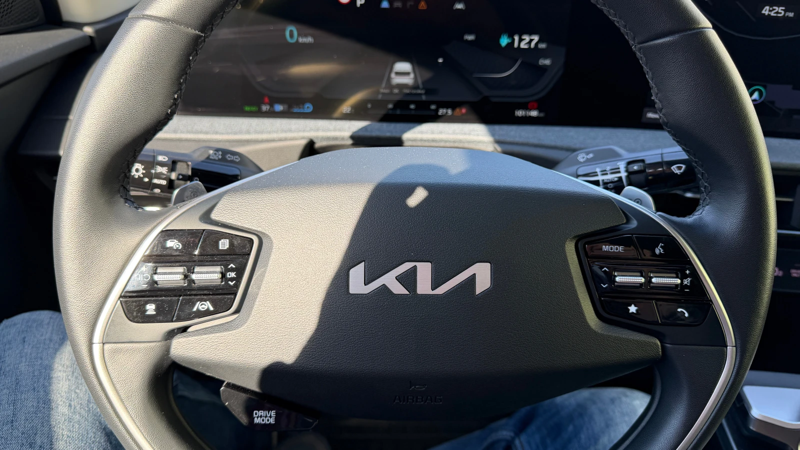 Kia EV6 AIR Long Range 77.4kWh, снимка 14 - Автомобили и джипове - 54305791