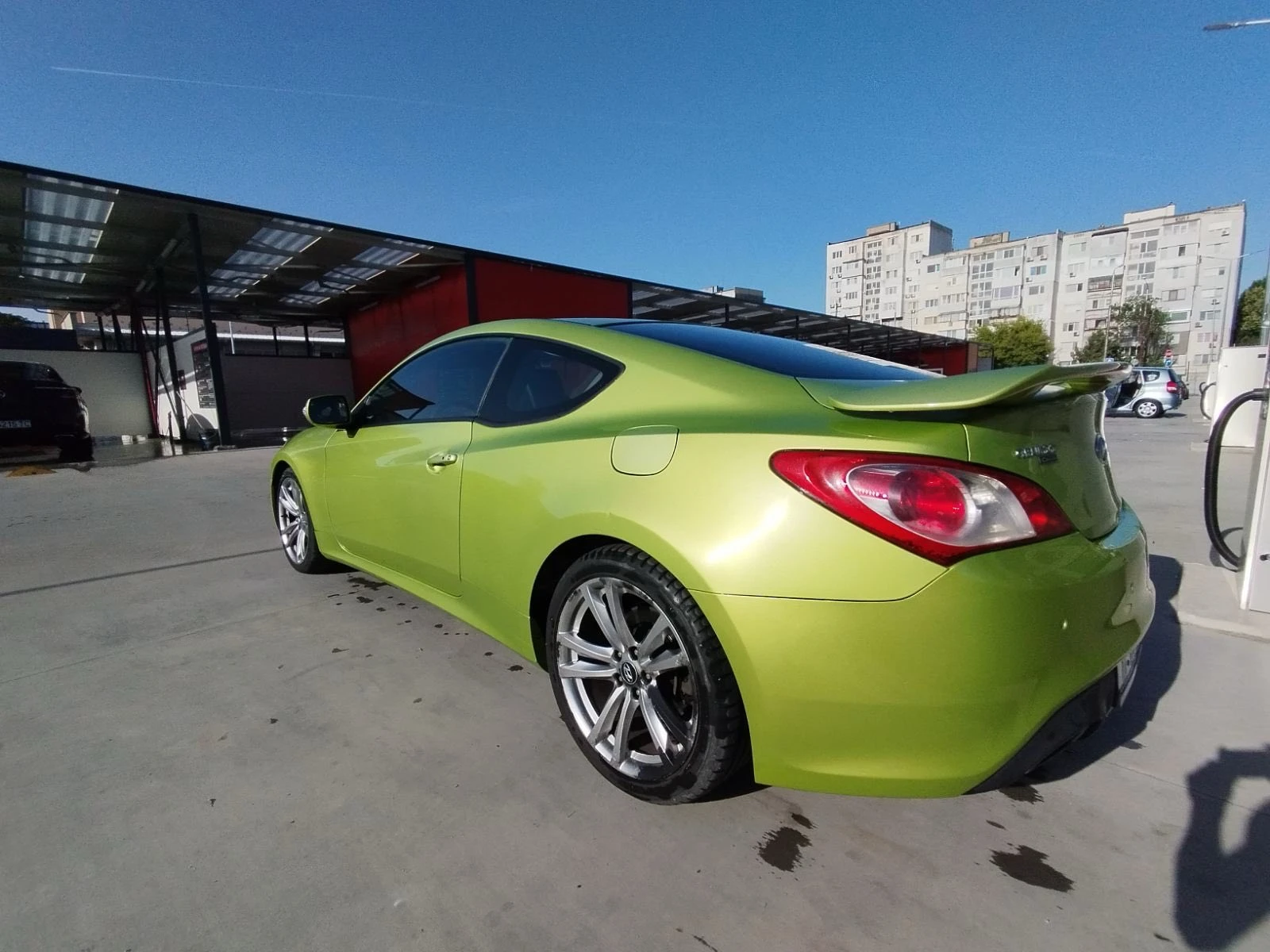 Hyundai Genesis, снимка 7 - Автомобили и джипове - 54518501