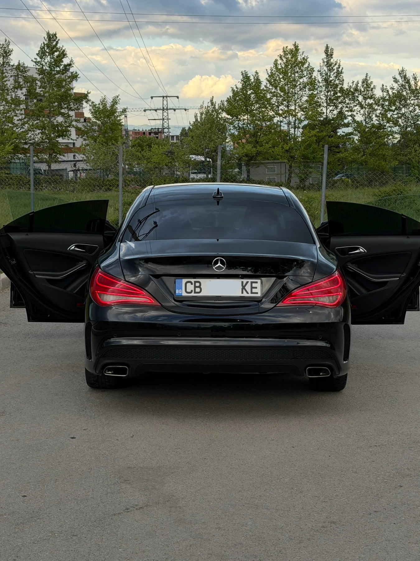Mercedes-Benz CLA 200, снимка 7 - Автомобили и джипове - 54624021