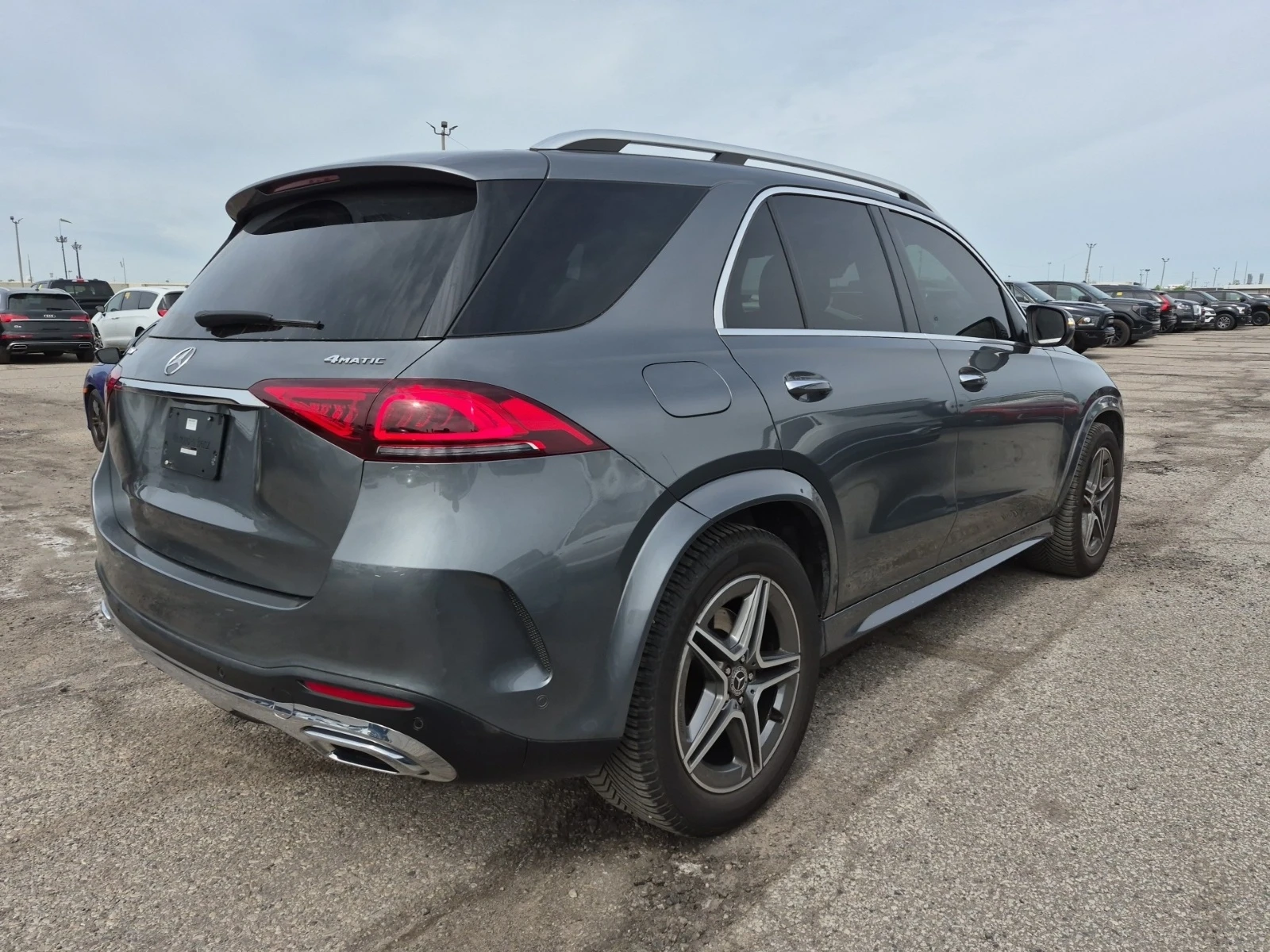 Mercedes-Benz GLE 450 AMG ПАКЕТ * * CARFAX * * АВТО КРЕДИТ * * , снимка 3 - Автомобили и джипове - 54646565