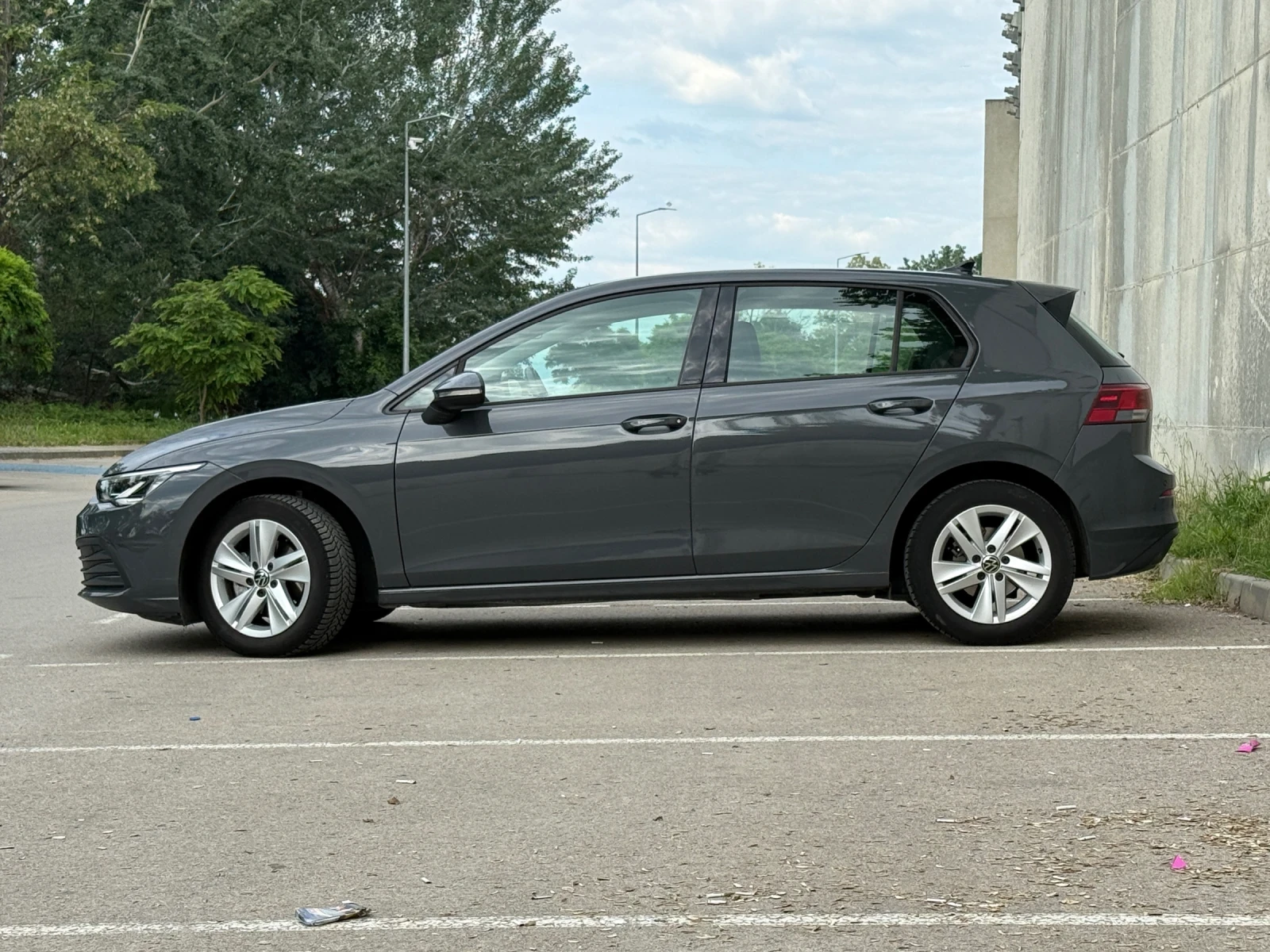 VW Golf 1.5 eTSI/ DSG/ LIFE/ 12м Гаранция / Реални КМ, снимка 8 - Автомобили и джипове - 54736343