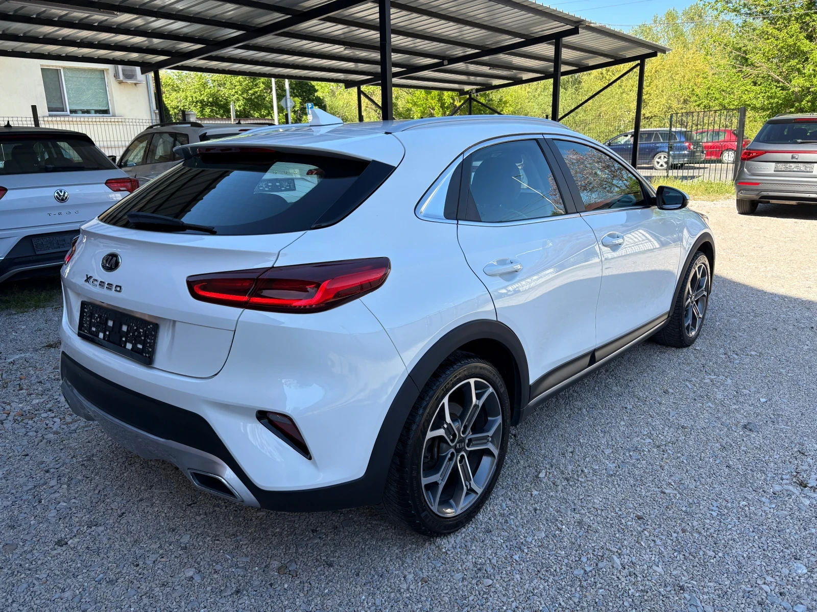 Kia XCeed 1.6 CRDI AVTOMAT LED CAMERA CAR PLAY, снимка 5 - Автомобили и джипове - 55538461