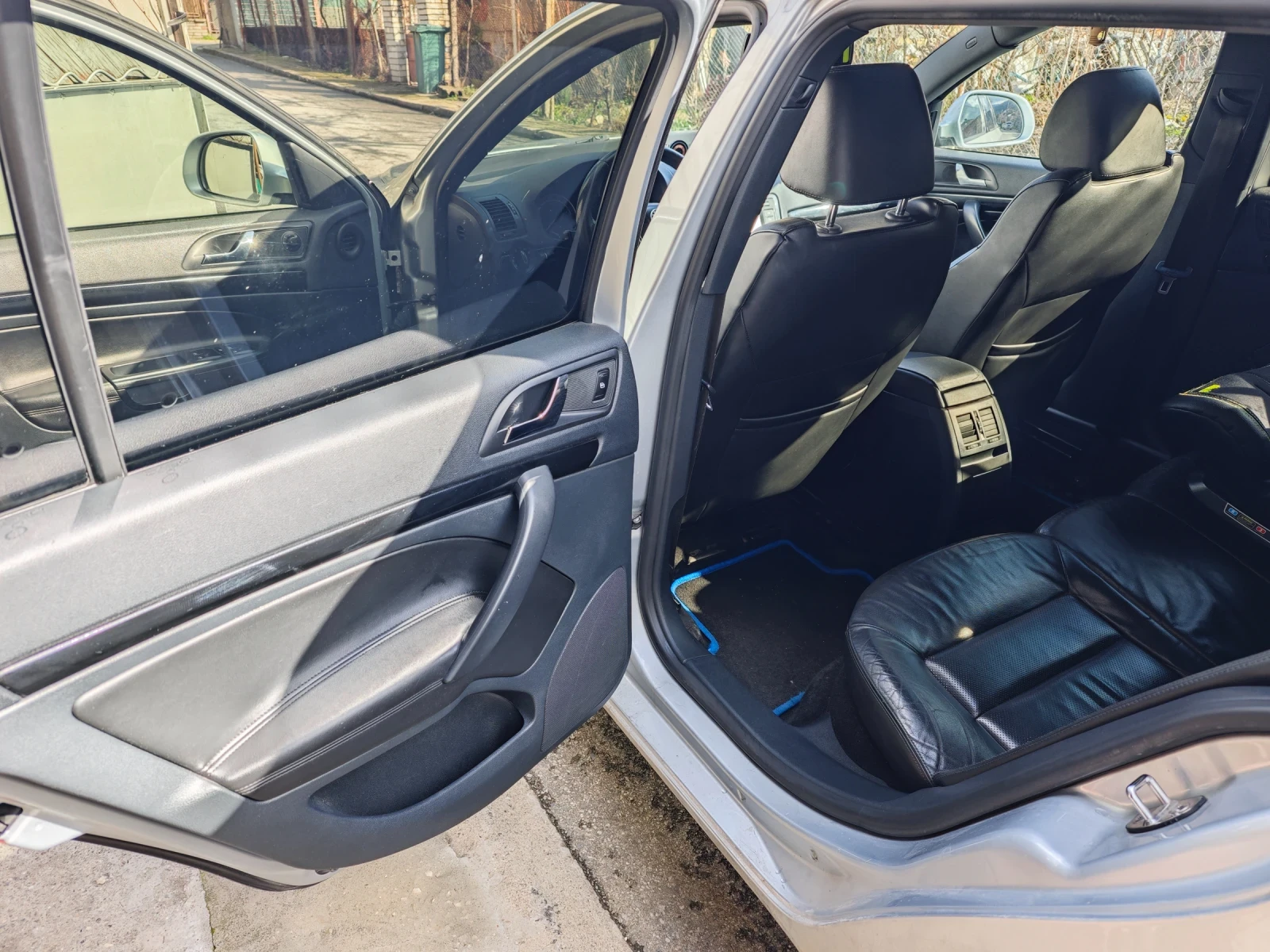 Skoda Octavia 2.0 TDI VRS, снимка 7 - Автомобили и джипове - 55247988
