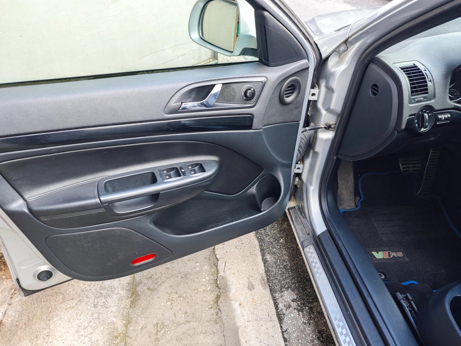 Skoda Octavia 2.0 TDI VRS, снимка 6 - Автомобили и джипове - 55247988