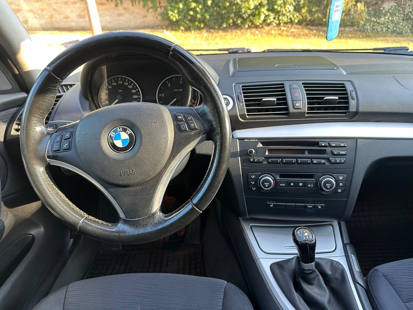 BMW 118 120D, снимка 8 - Автомобили и джипове - 55564534