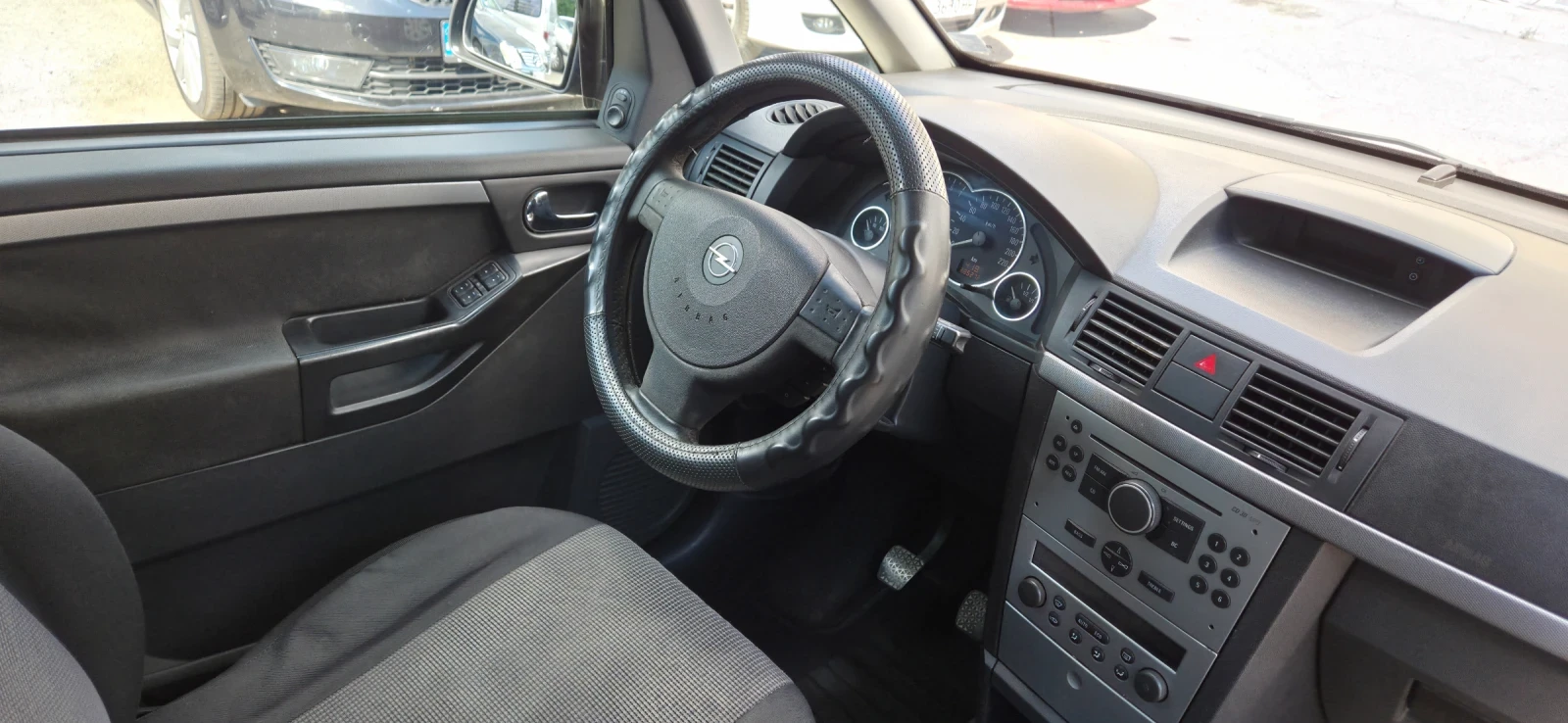 Opel Meriva С газова уредба, снимка 10 - Автомобили и джипове - 56070964