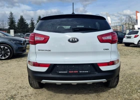 Kia Sportage 4X4 / 6-скорости / РЕАЛНИ км, снимка 6