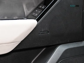 Land Rover Range Rover Velar Pano * Memory * АвтоКредит * (ЦЕНА ДО БГ), снимка 9