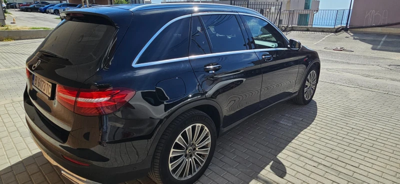 Mercedes-Benz GLC 220 220d, снимка 8 - Автомобили и джипове - 47352793