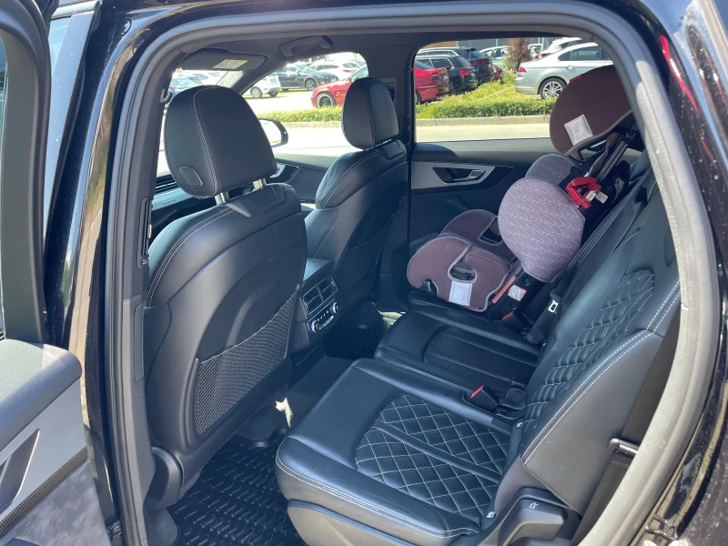 Audi SQ7 Matrix S-Line 6+ 1, снимка 11 - Автомобили и джипове - 50536744