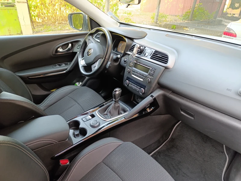 Renault Kadjar 2017 г. 4x4 131 к.с., снимка 5 - Автомобили и джипове - 52112190