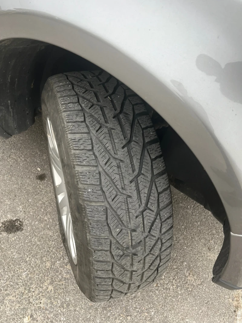 Land Rover Freelander 2.2 TD4 Автоматик, снимка 7 - Автомобили и джипове - 52637471