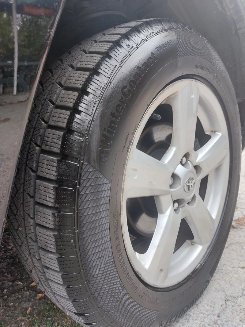 Toyota Rav4 2.2D* 6-Speed.* 36м. х 320лв.* , снимка 9 - Автомобили и джипове - 52212866