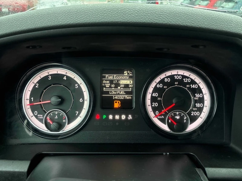 Dodge RAM 1500 Classic Express 2019* CARFAX * БЕЗ ПЪРВОНАЧАЛНА, снимка 8 - Автомобили и джипове - 52856167