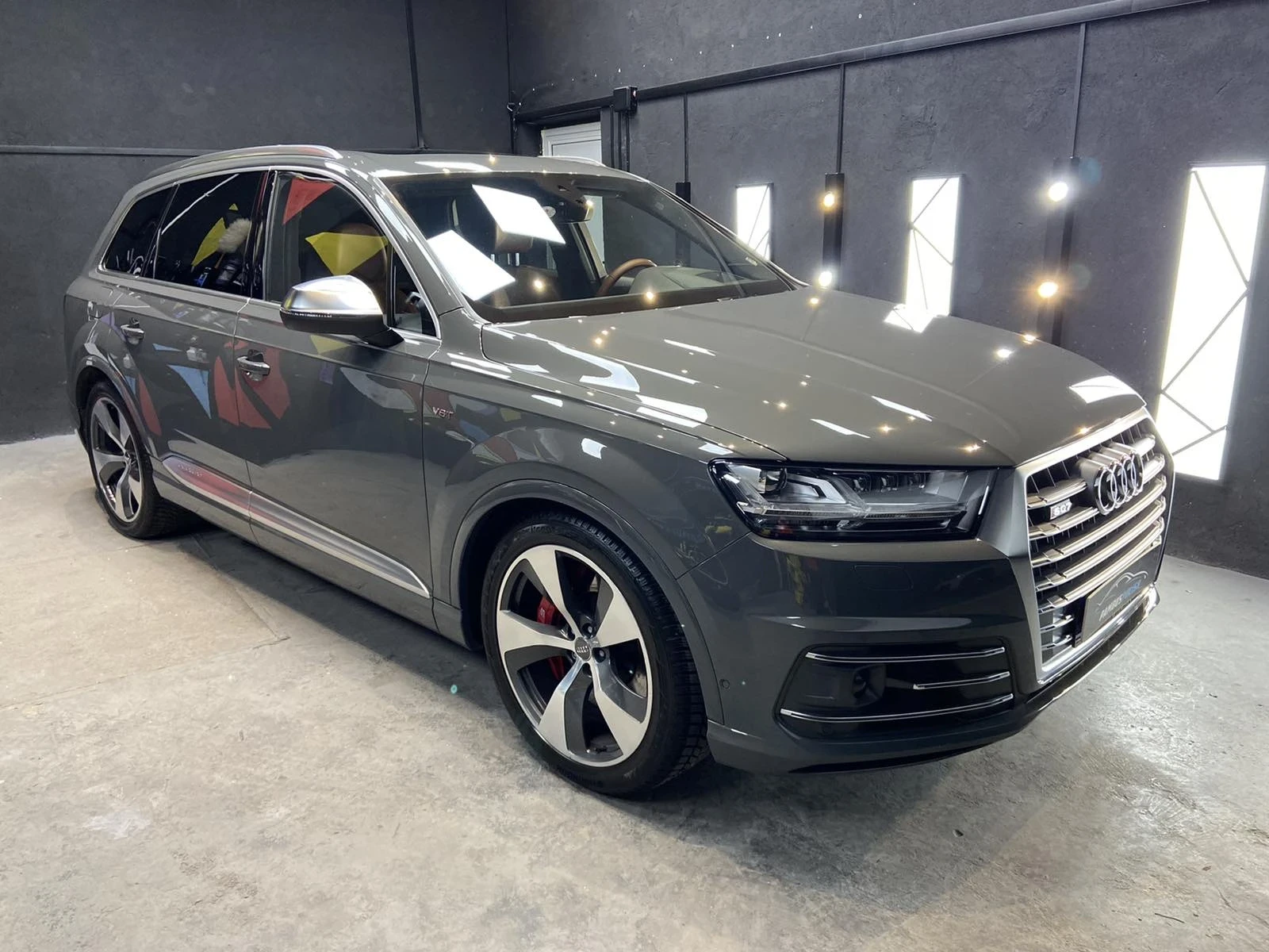 Audi SQ7  - изображение 2