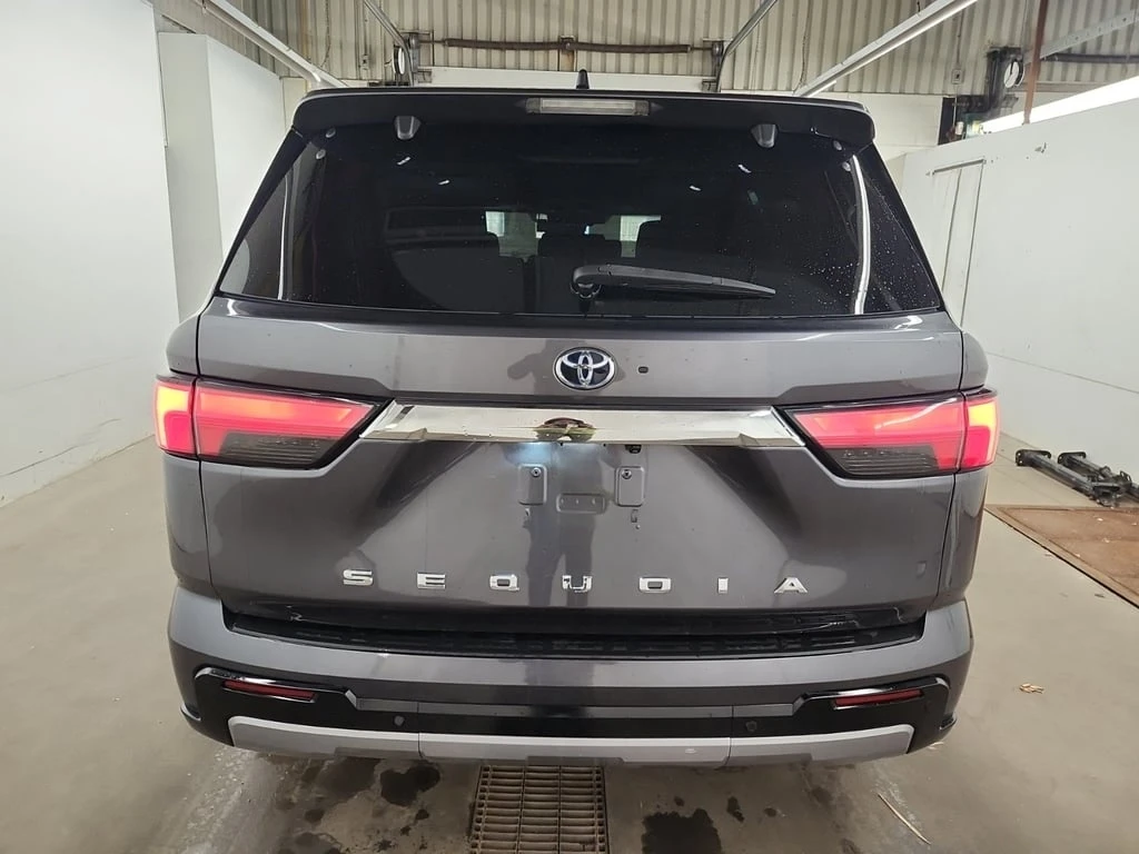 Toyota Sequoia * LIMITED * CARFAX * БЕЗ ПЪРВОНАЧАЛНА ВНОСКА - изображение 6