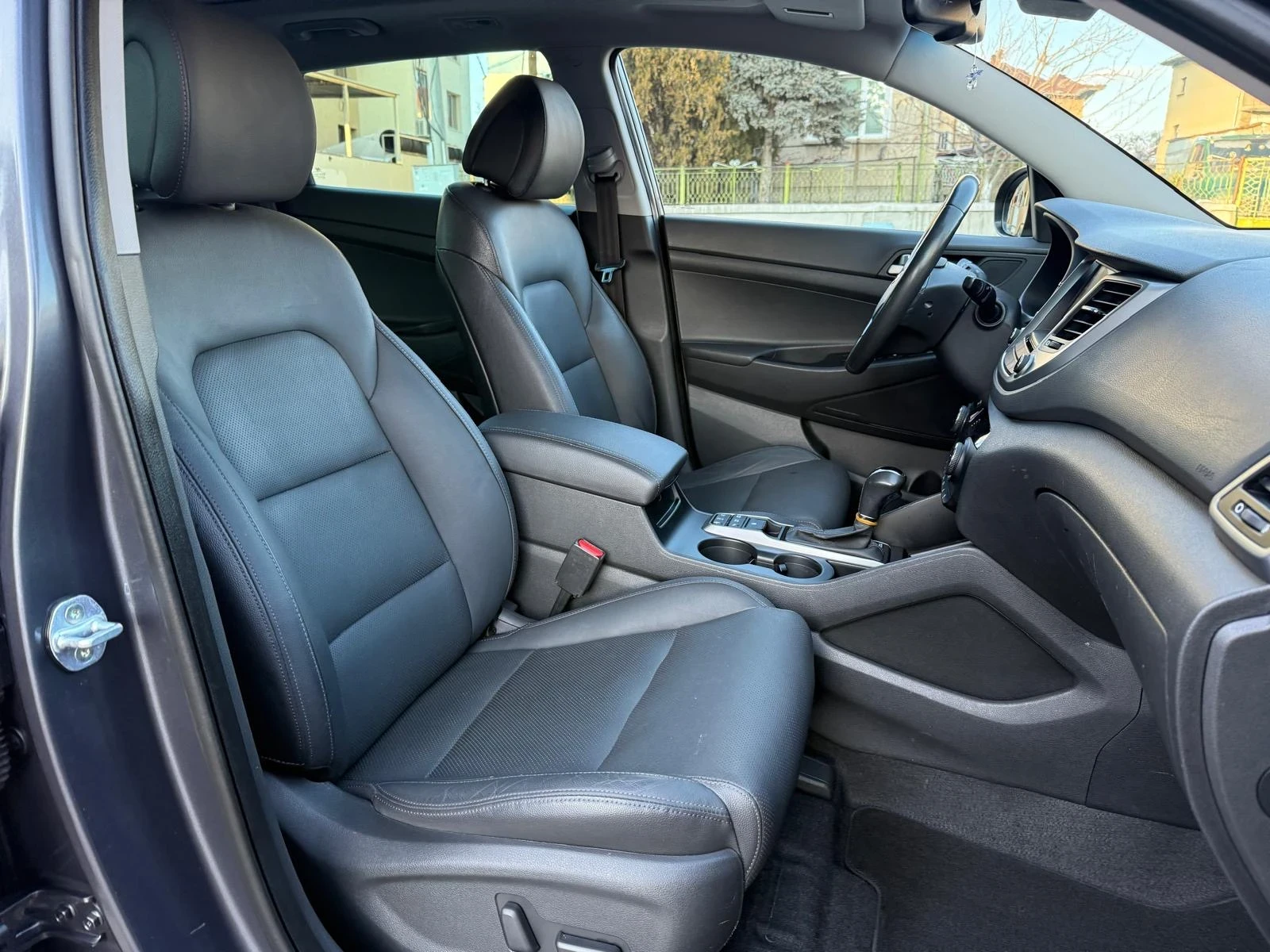 Hyundai Tucson 2.0 CRDI/4x4/���������/��������/����/���������  | Mobile.bg � ����������� 11