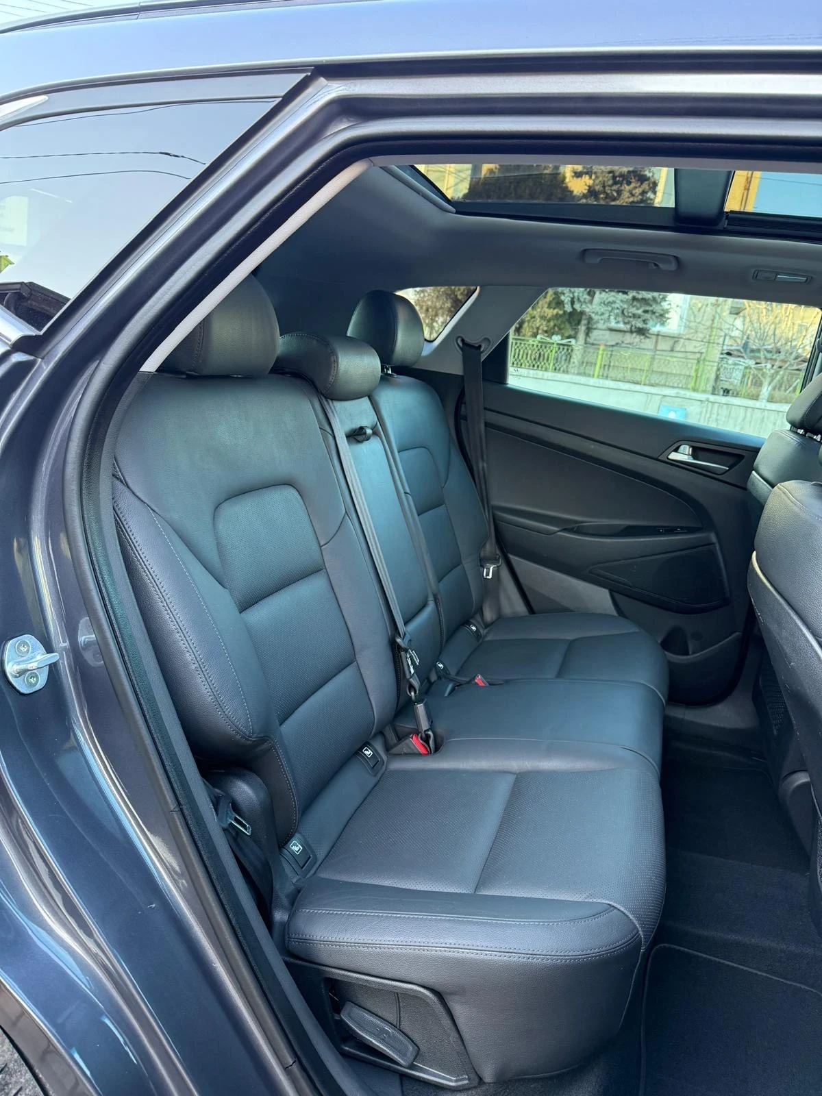 Hyundai Tucson 2.0 CRDI/4x4/���������/��������/����/���������  | Mobile.bg � ����������� 10