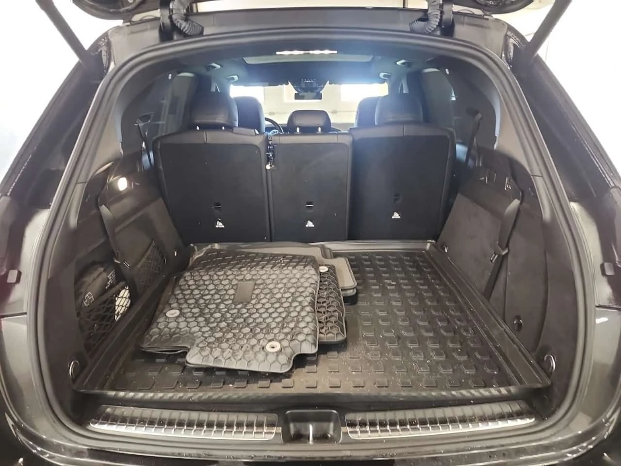 Mercedes-Benz GLE 350  * BURMESTER* MEMORY* AMBIENT* CARFAX * , снимка 14 - Автомобили и джипове - 53705727