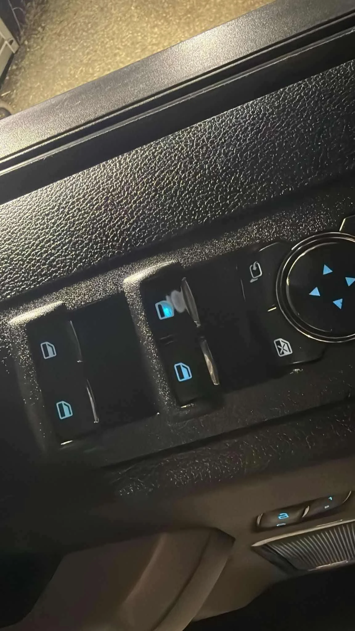 Ford F250 * 4WD Crew Cab Box * CARFAX * ПОДГРЕВИ* ОБДУХВАНЕ, снимка 15 - Автомобили и джипове - 53733557