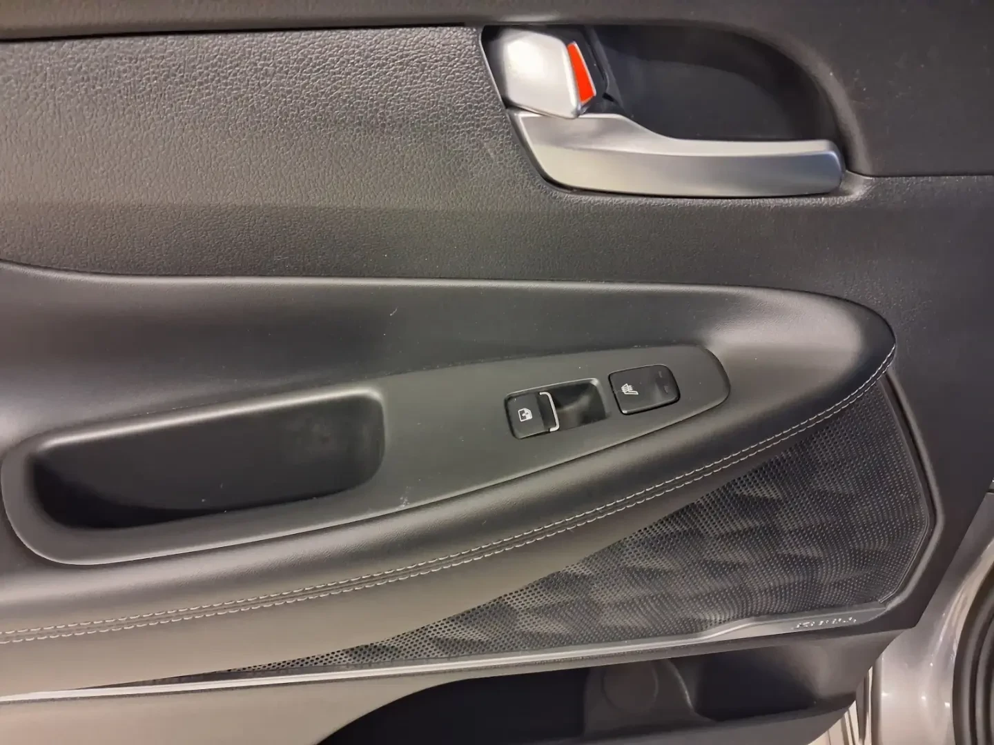 Hyundai Santa fe Prime Hybrid 4WD Niveau Navi Soundsyste, снимка 9 - Автомобили и джипове - 53804141