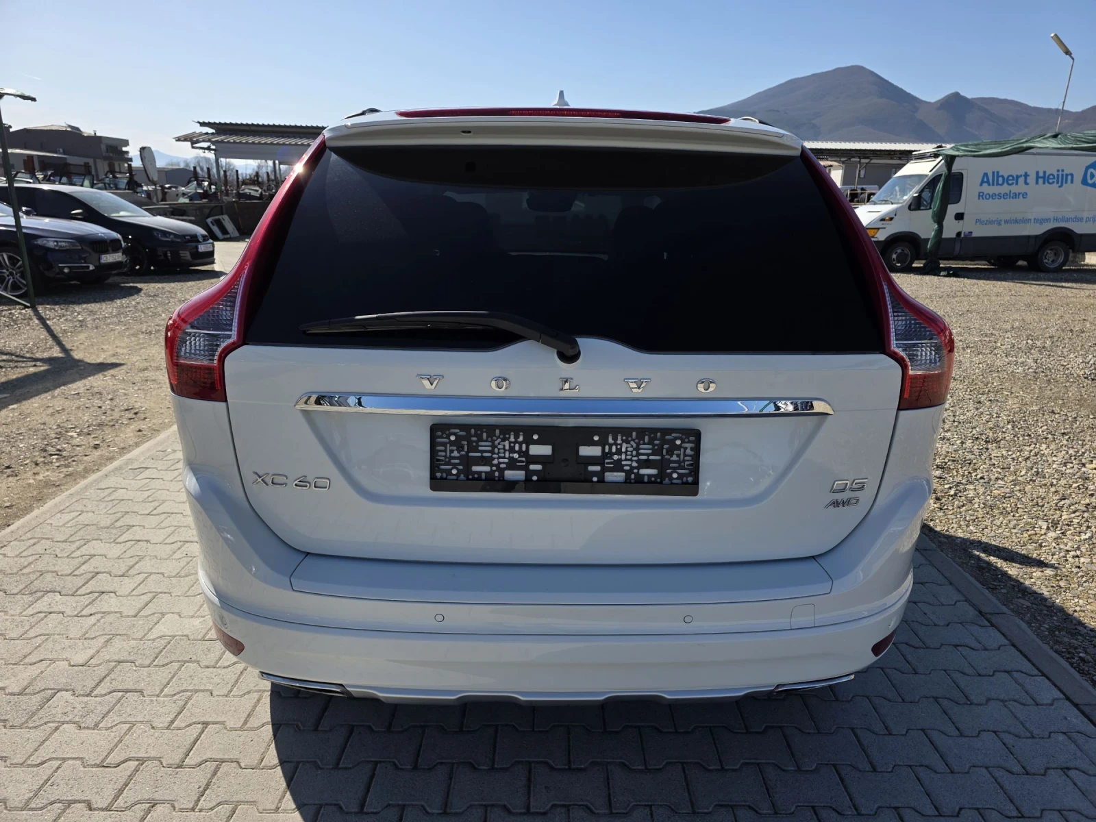Volvo XC60 2.4 D5 AWD 215kc Лизинг, снимка 6 - Автомобили и джипове - 53814068