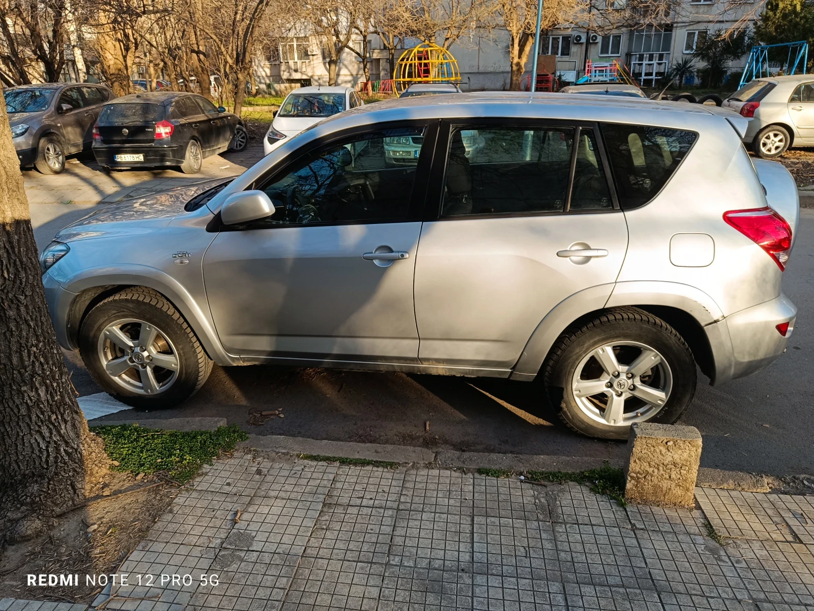 Toyota Rav4, снимка 3 - Автомобили и джипове - 53959064