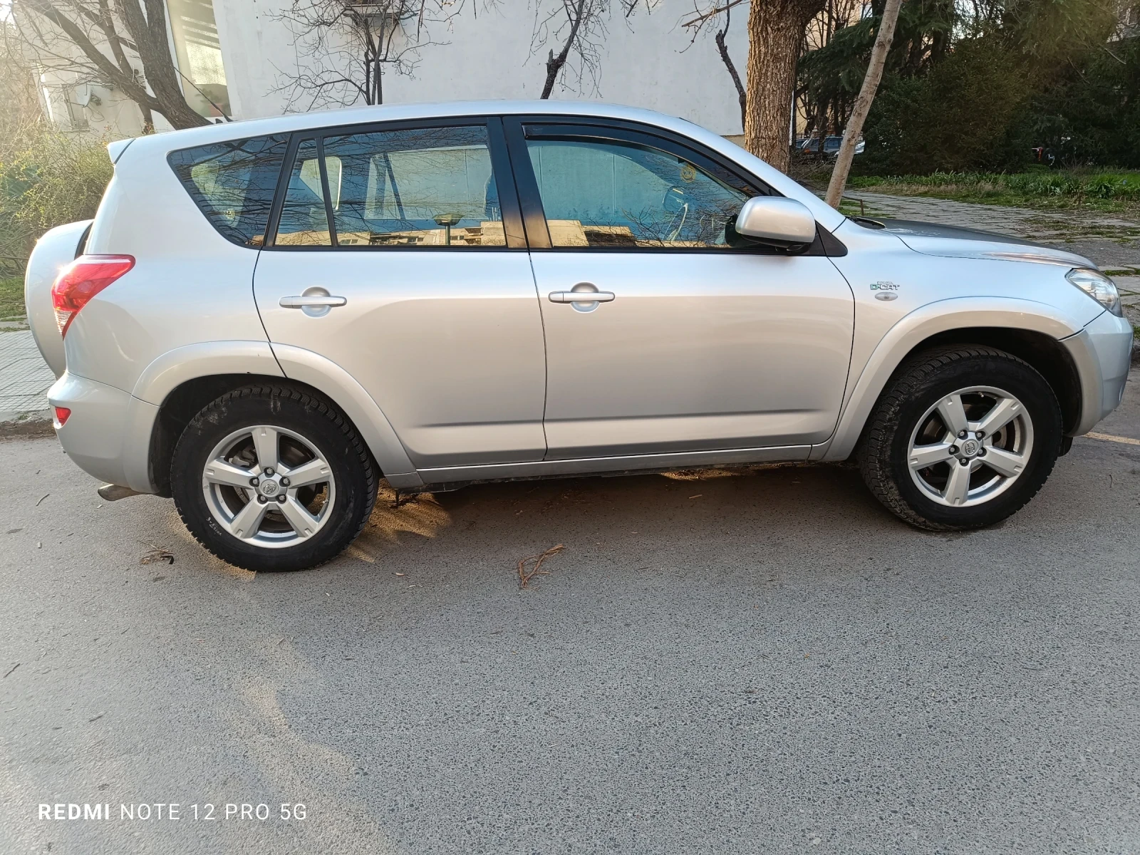 Toyota Rav4, снимка 5 - Автомобили и джипове - 53959064
