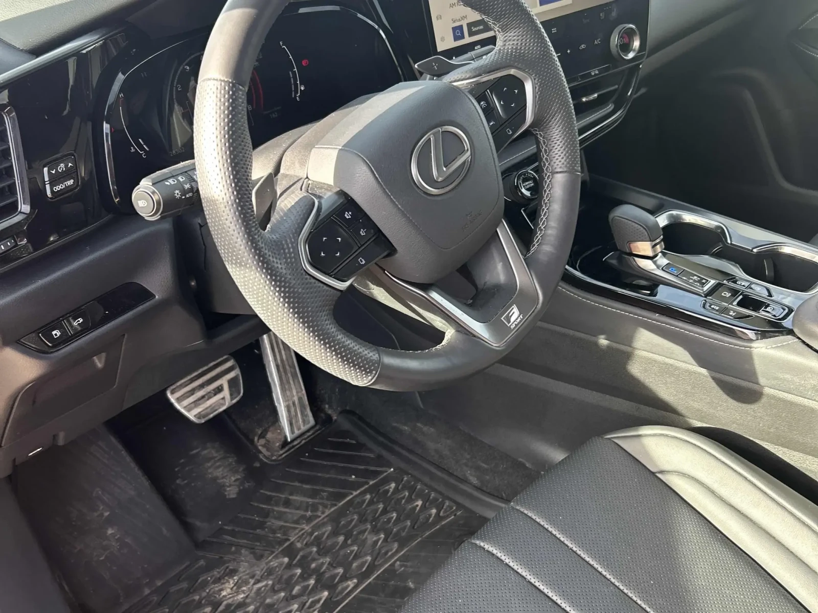 Lexus NX 350 * * CARFAX * * ���� ������ * *  | Mobile.bg � ����������� 6