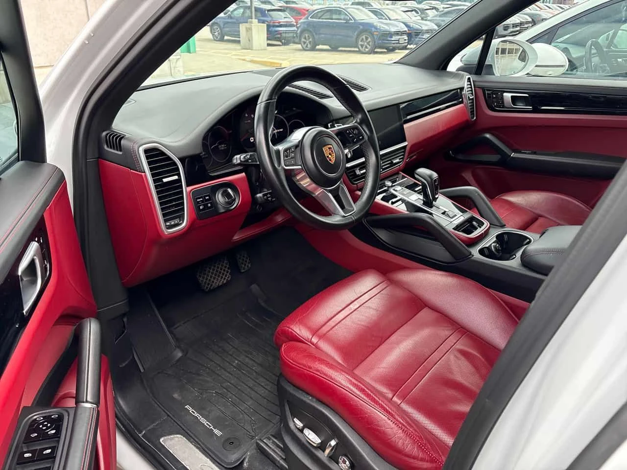 Porsche Cayenne AWD  CARFAX, снимка 5 - Автомобили и джипове - 54380619