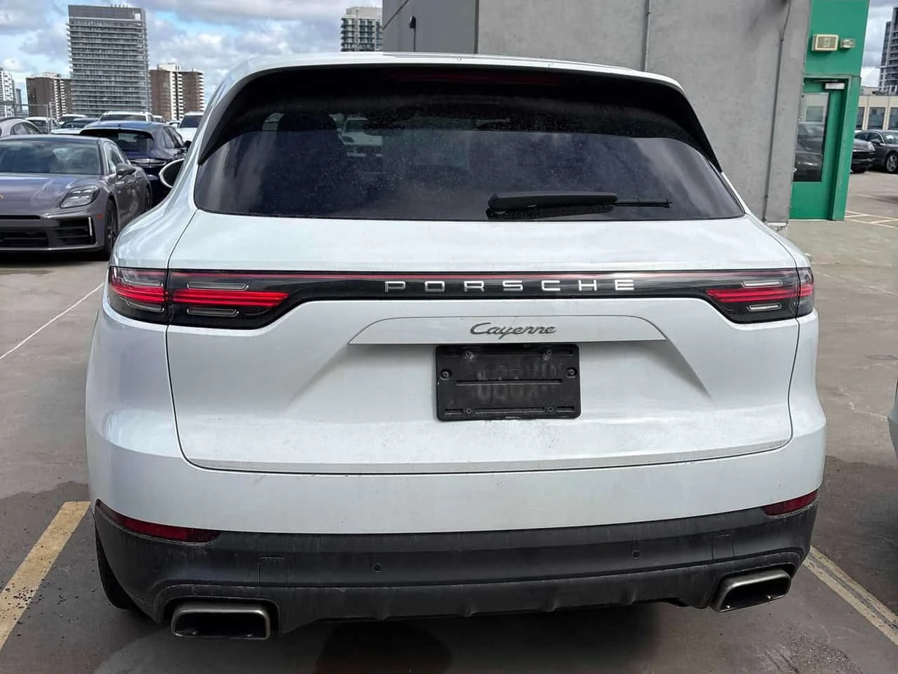Porsche Cayenne AWD  CARFAX, снимка 4 - Автомобили и джипове - 54380619
