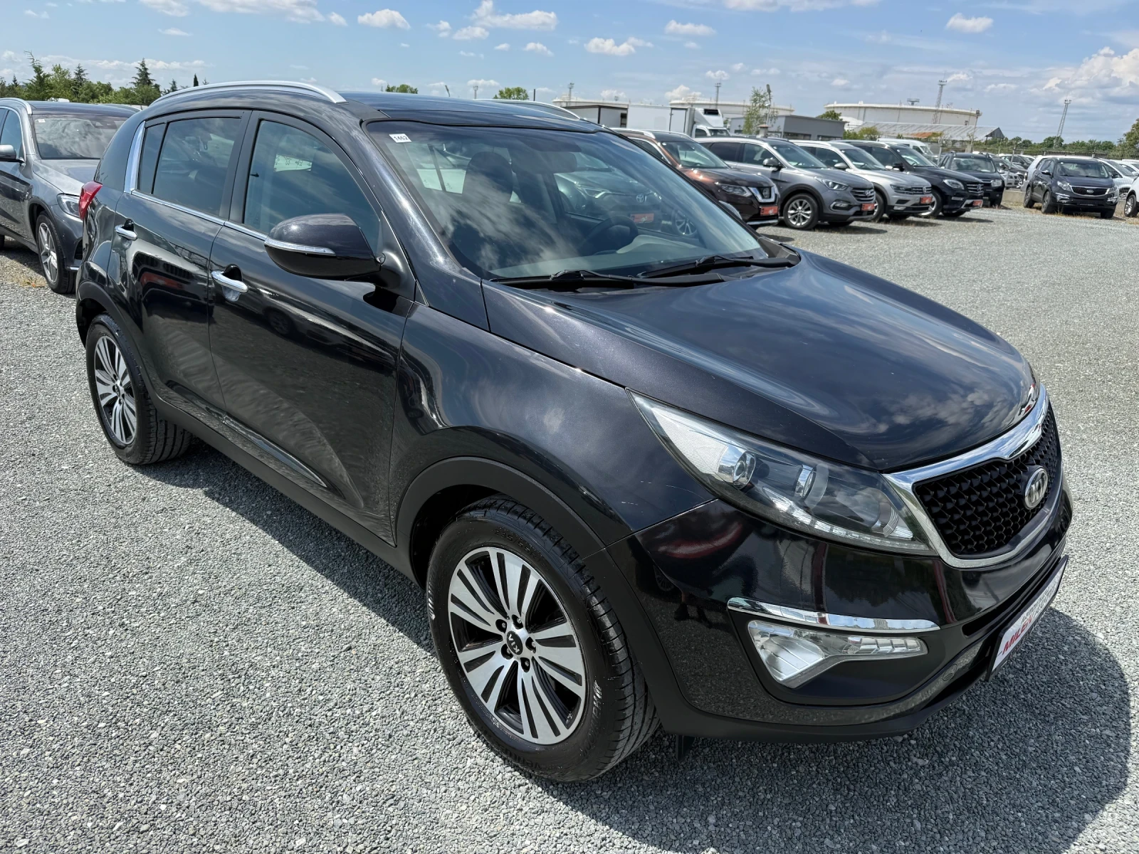 Kia Sportage (KATO НОВА), снимка 3 - Автомобили и джипове - 54552690