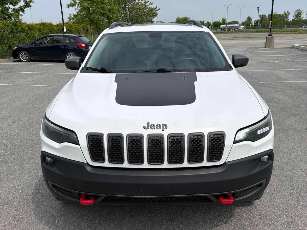Jeep Cherokee * Trailhawk * CARFAX * БЕЗ ПЪРВОНАЧАЛНА ВНОСКА, снимка 17 - Автомобили и джипове - 54830308