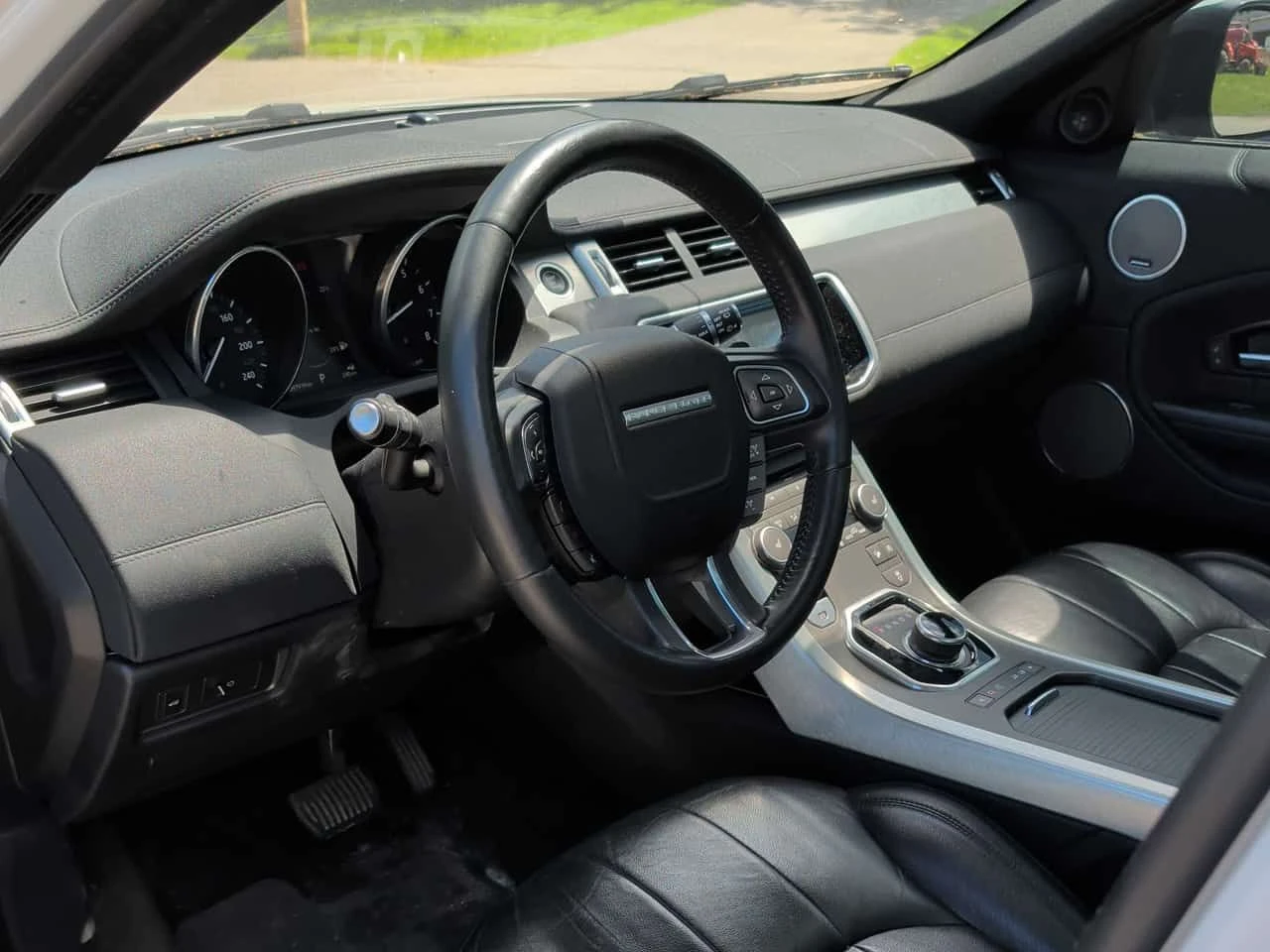 Land Rover Range Rover Evoque  SE| MERIDIAN| ПОДГРЕВИ| ПАНО| NAVI| , снимка 7 - Автомобили и джипове - 54839094