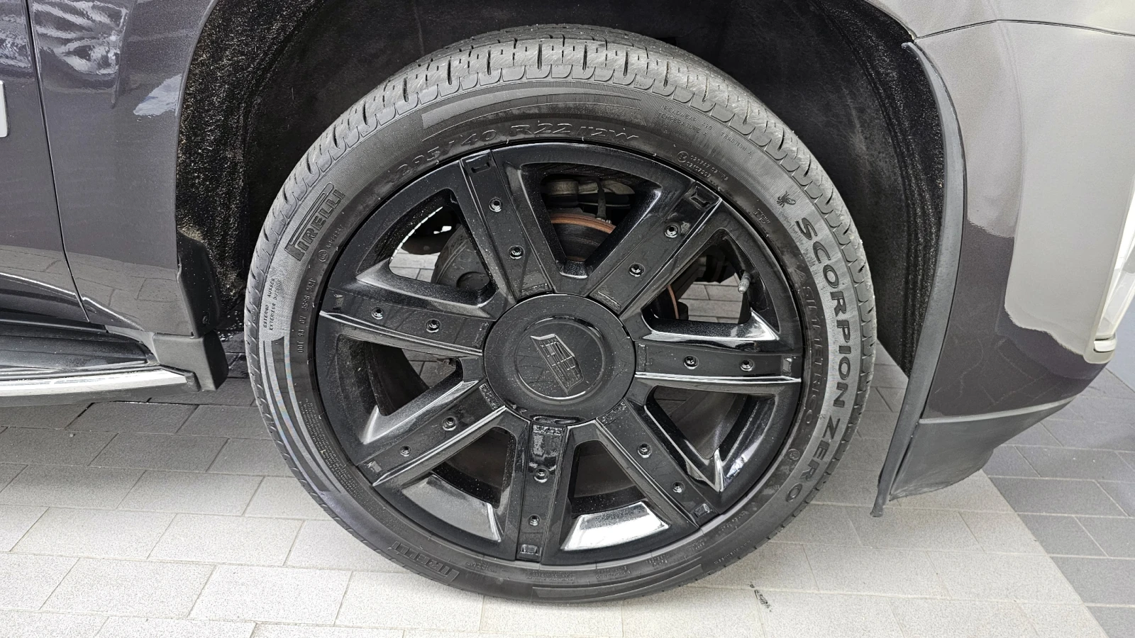 Cadillac Escalade 6.2* BLIND SPOT* ПОДГРЕВ ВОЛАН* ЛЮК* КРАЙНА ЦЕНА, снимка 5 - Автомобили и джипове - 55496092