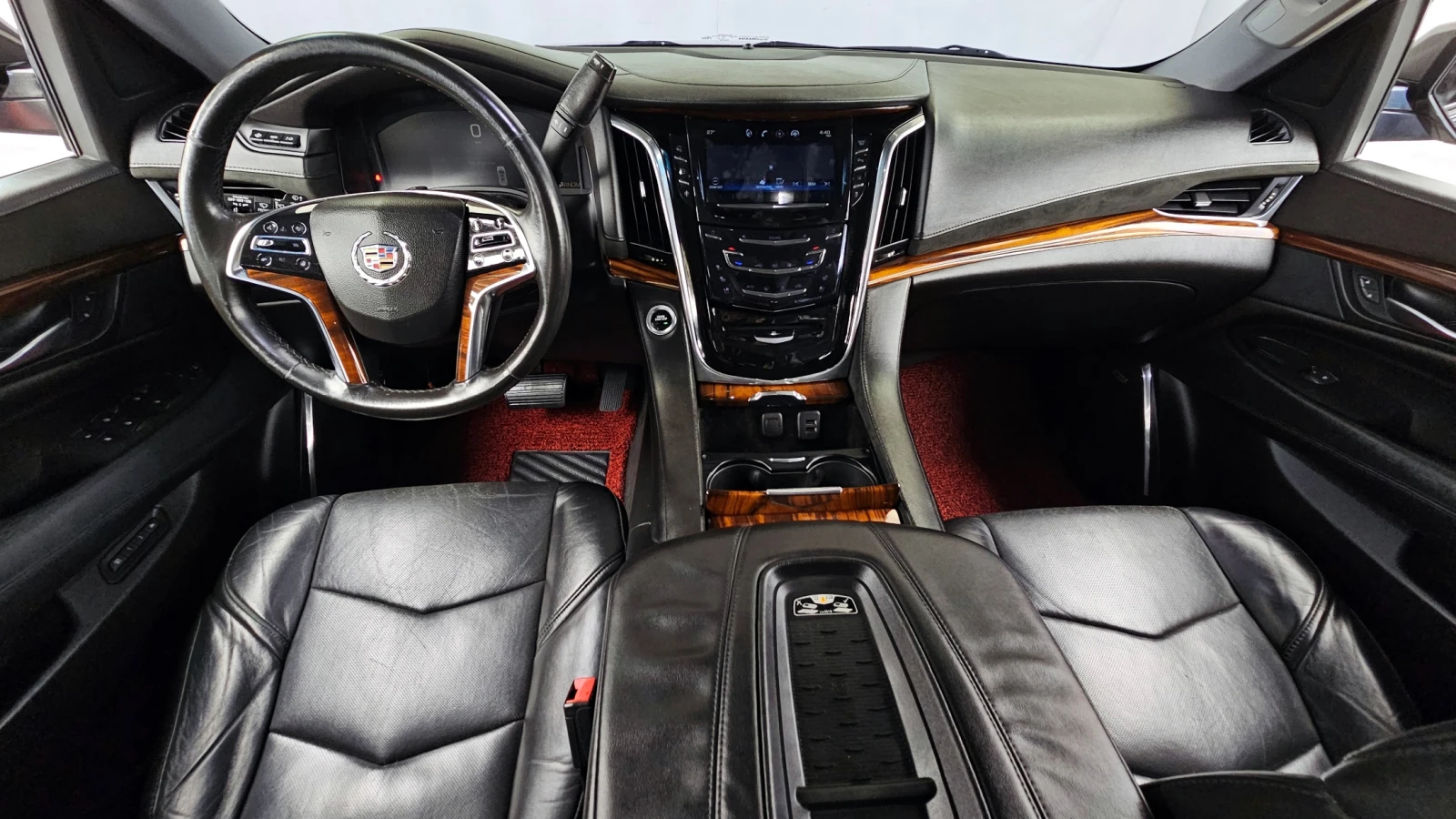 Cadillac Escalade 6.2* BLIND SPOT* ПОДГРЕВ ВОЛАН* ЛЮК* КРАЙНА ЦЕНА, снимка 7 - Автомобили и джипове - 55496092