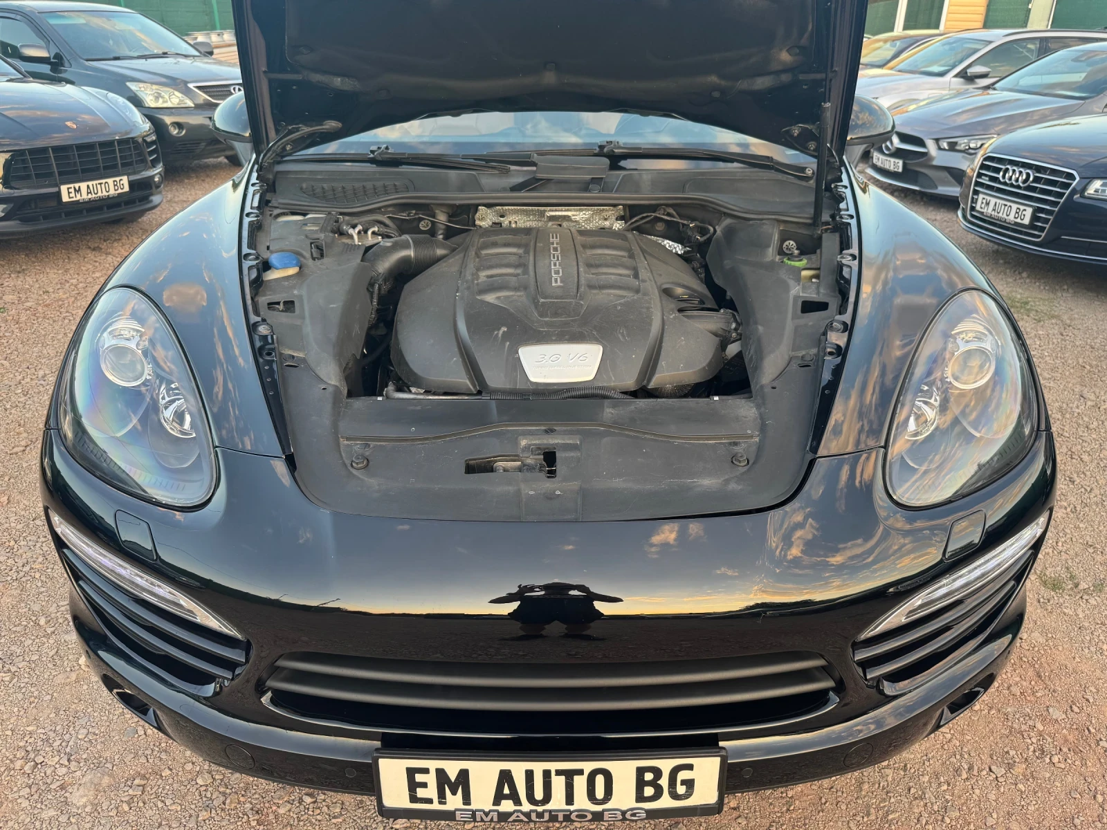 Porsche Cayenne 3.0d 245hp, снимка 8 - Автомобили и джипове - 55626378