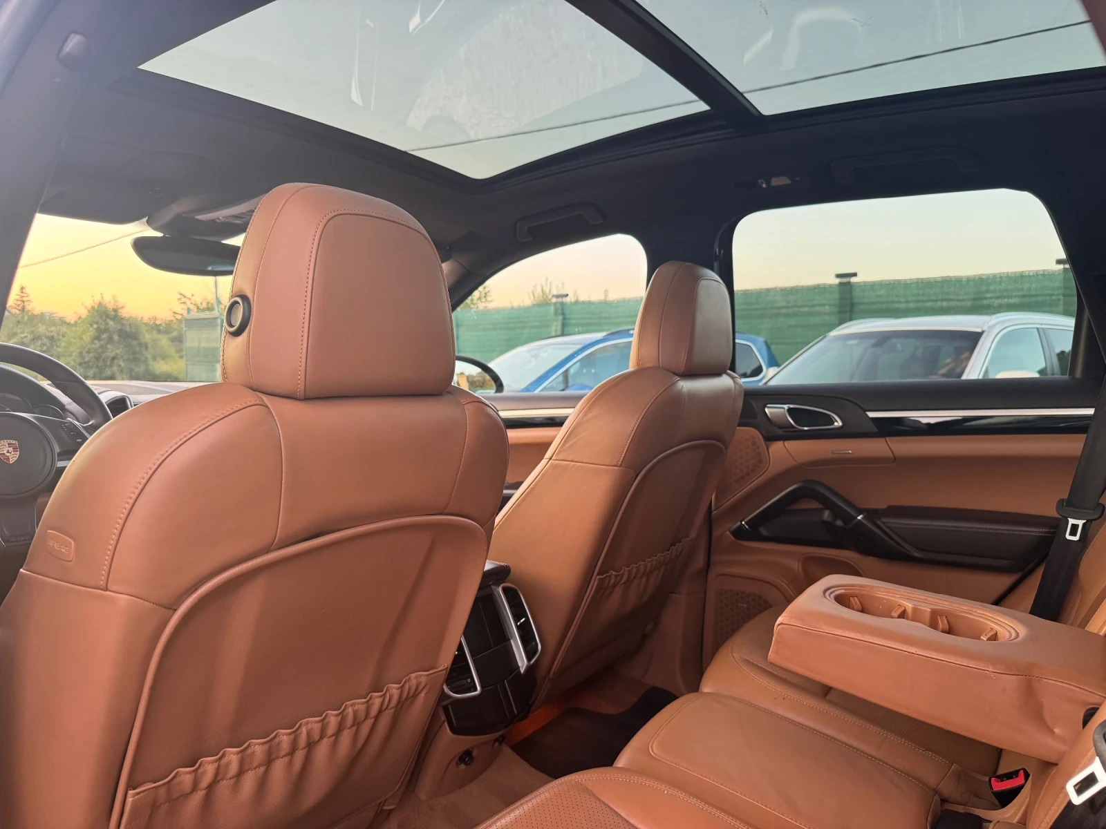 Porsche Cayenne 3.0d 245hp, снимка 12 - Автомобили и джипове - 55626378