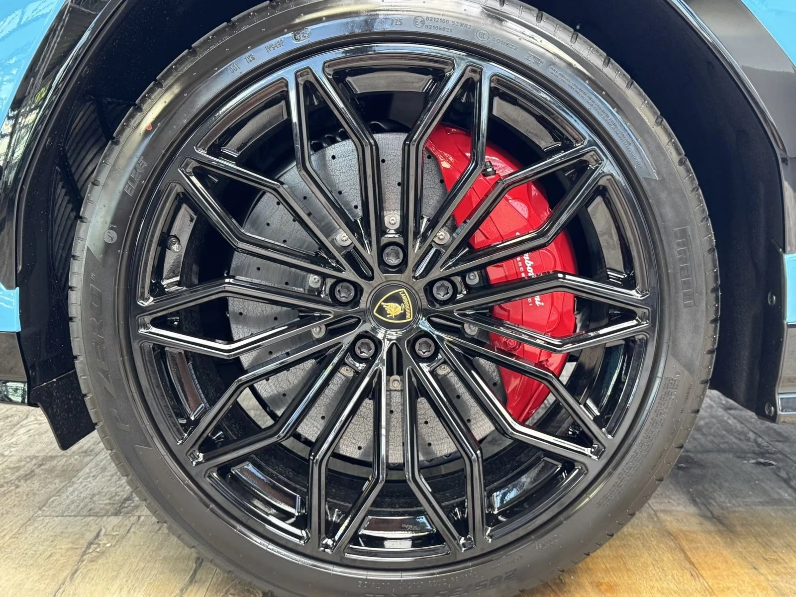 Lamborghini Urus SE/B&O/23"/SPORTIVO/NIGHT VISION/CERAMIC//, снимка 7 - Автомобили и джипове - 55843961