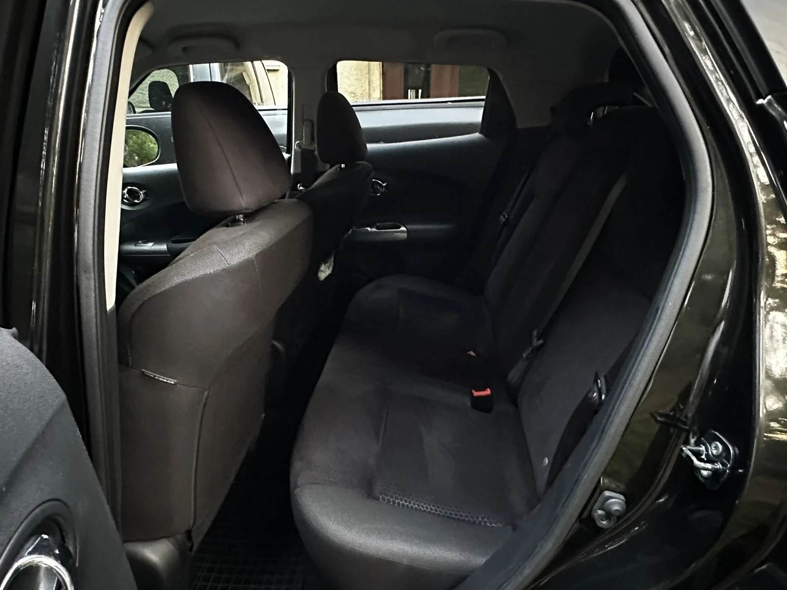 Nissan Juke 1.6 DIG-T, 190hp, 4X4, Automatic, Gasoline, снимка 12 - Автомобили и джипове - 55899219