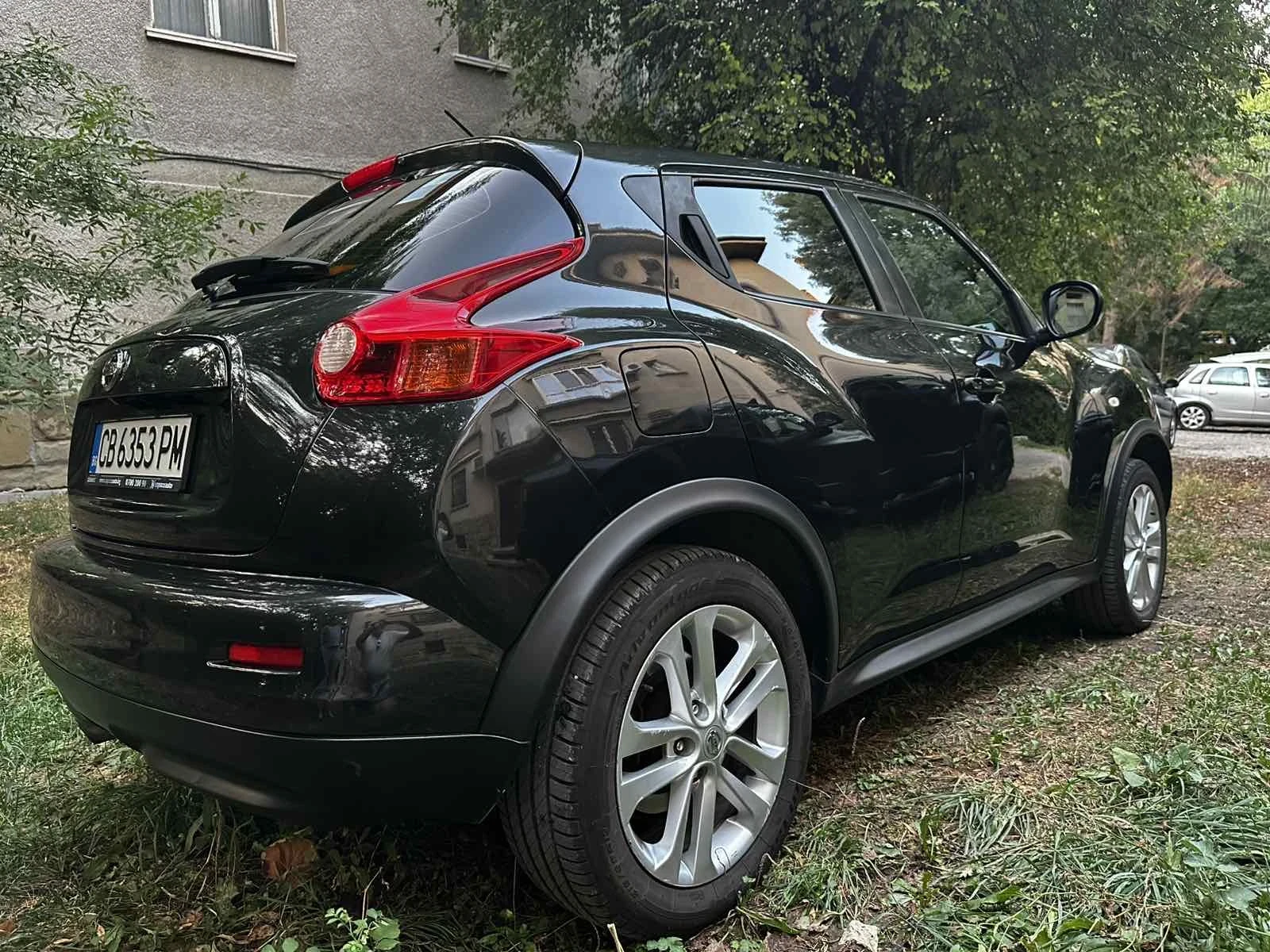 Nissan Juke 1.6 DIG-T, 190hp, 4X4, Automatic, Gasoline, снимка 4 - Автомобили и джипове - 55899219