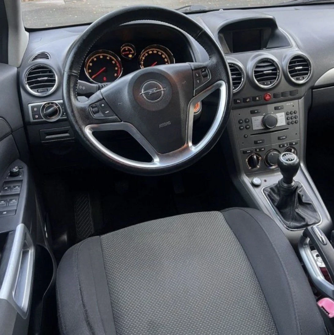 Opel Antara 2.4 4x4 Газ Бензин Топ състояние, снимка 6 - Автомобили и джипове - 55932104