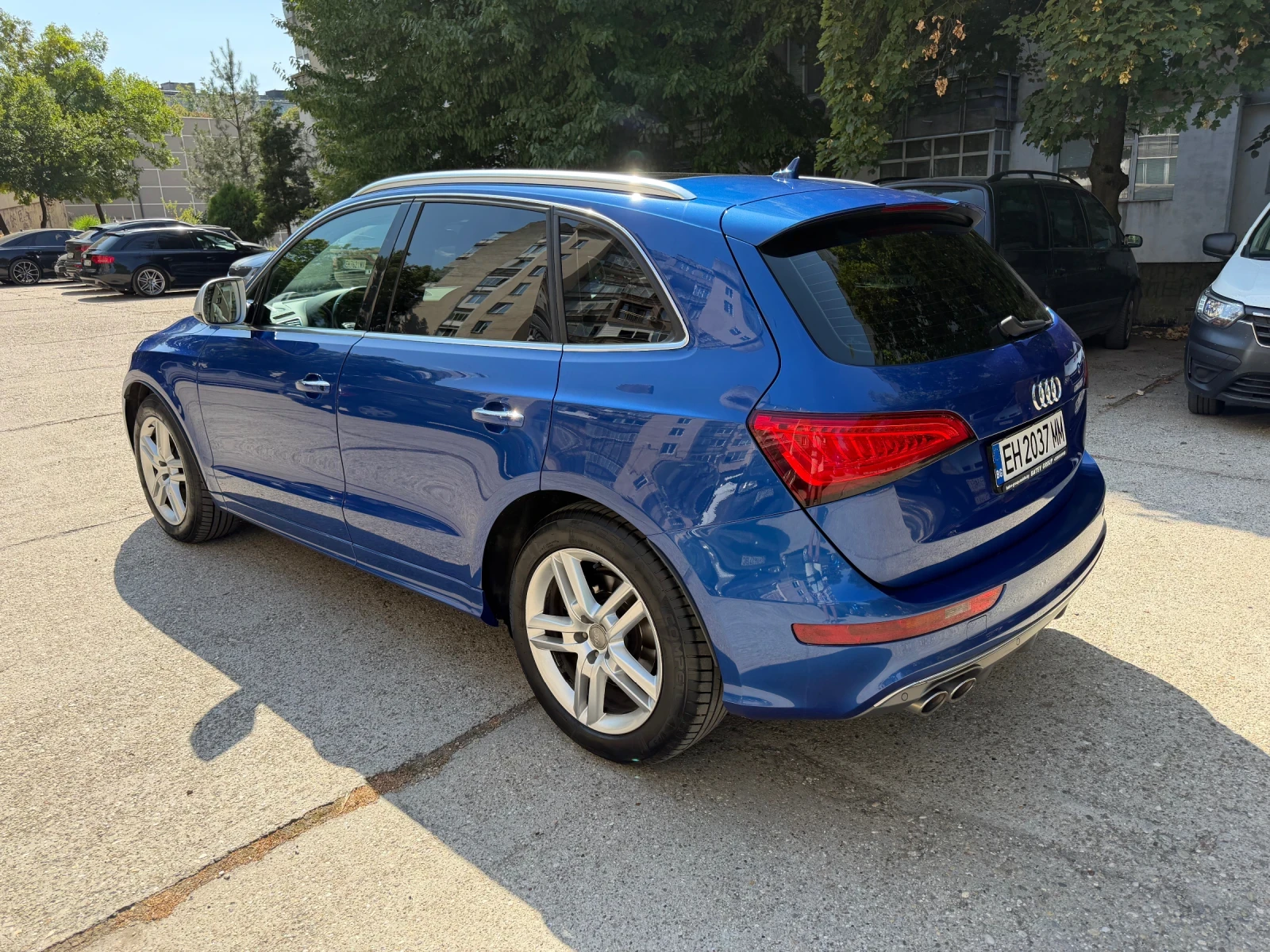 Audi SQ5 3.0TDi, снимка 5 - Автомобили и джипове - 55933642